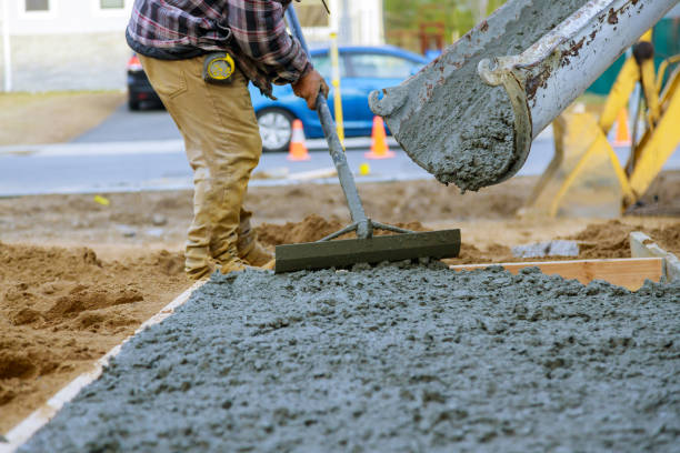Best Concrete Driveway Installation  in Thorofare, NJ